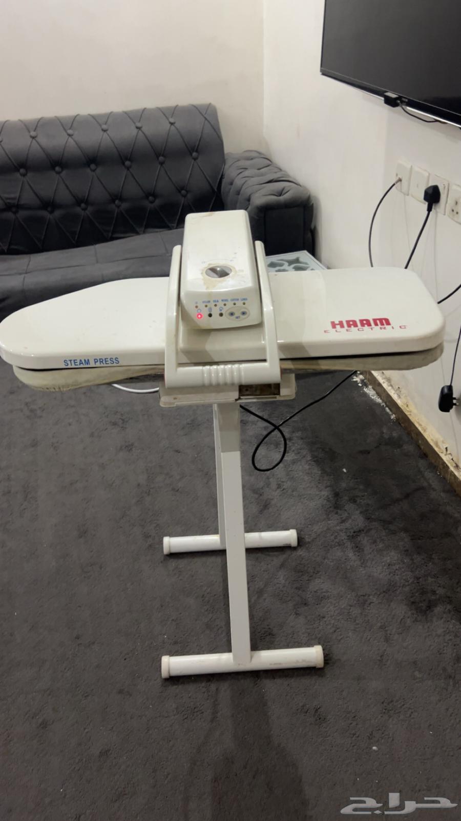 كاوية كبس بخار مع القاعده من شركة هاام64377108423427113