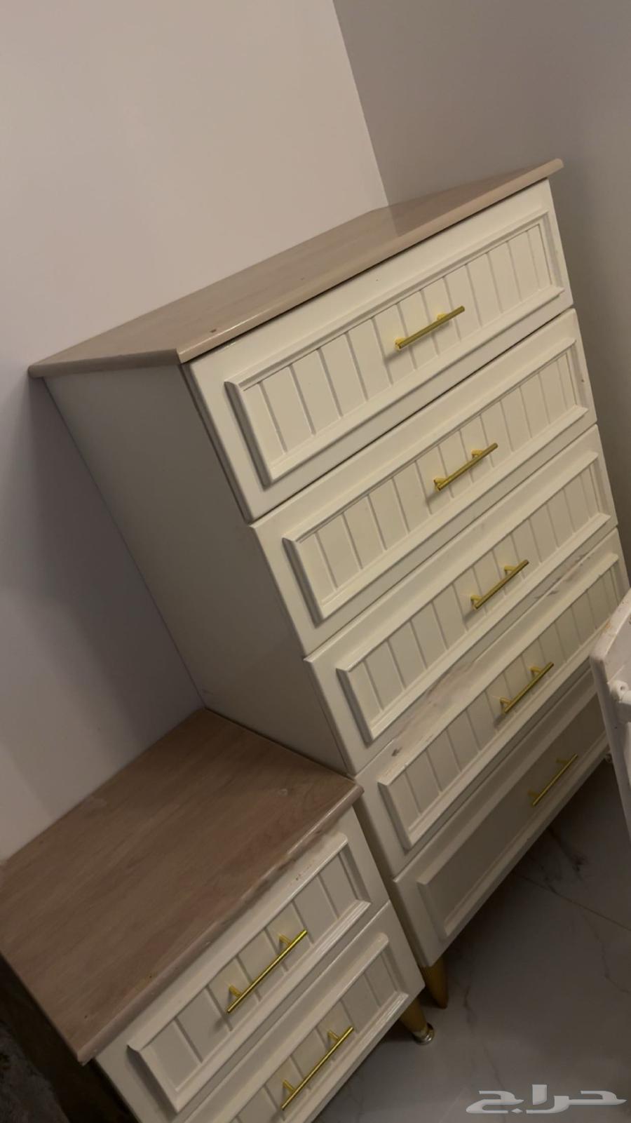 غرفه نوم كامله للبيع شبه جديده64374744513153112