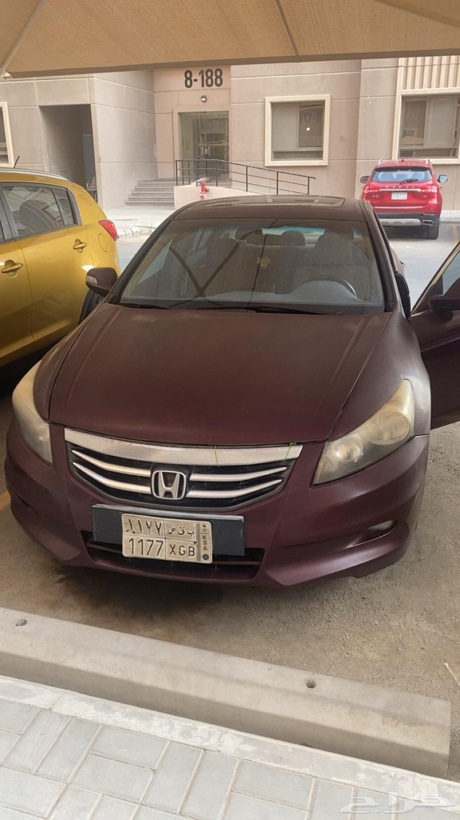 هوندا اكورد 201164516396030337110