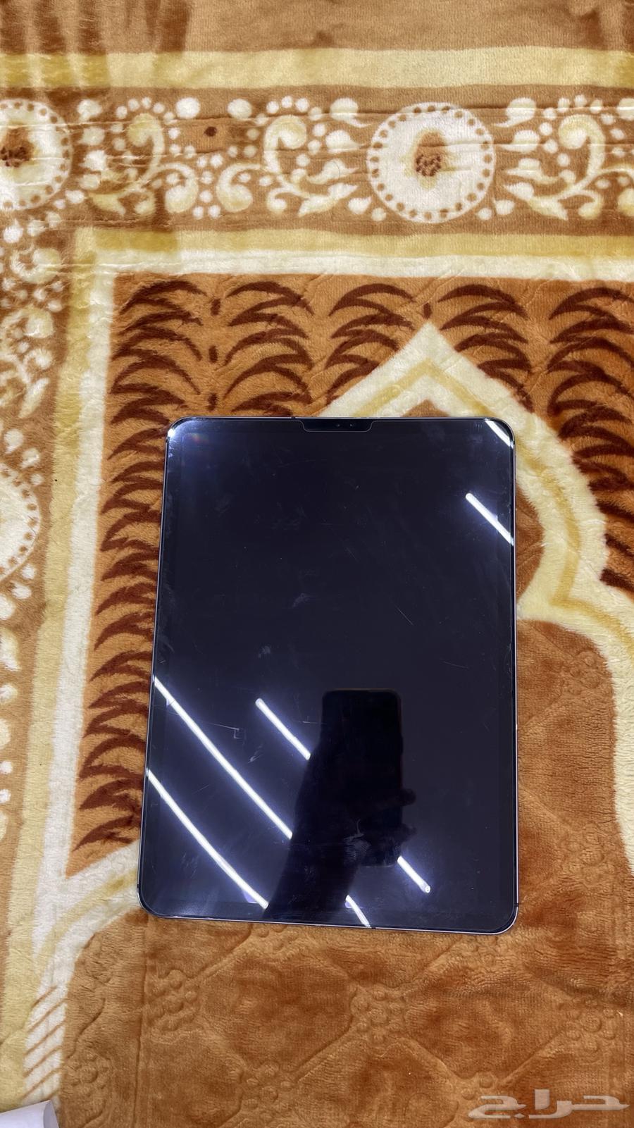 ايباد برو64370231340674111