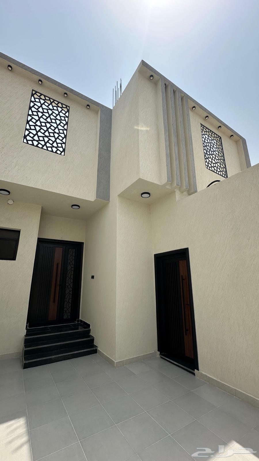 Floor for sale in Hamra in Jim.63613873327363110