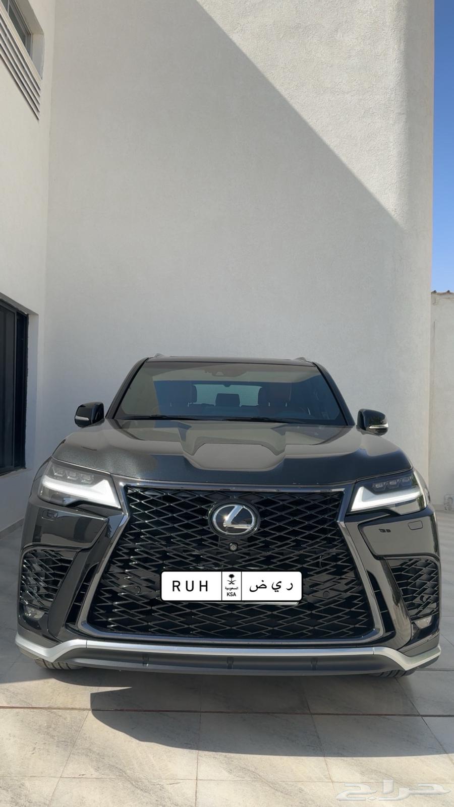 جيب لكزس ممشى قليل اف سبورت موديل 2022 عبداللطيف جميل64513214211969110