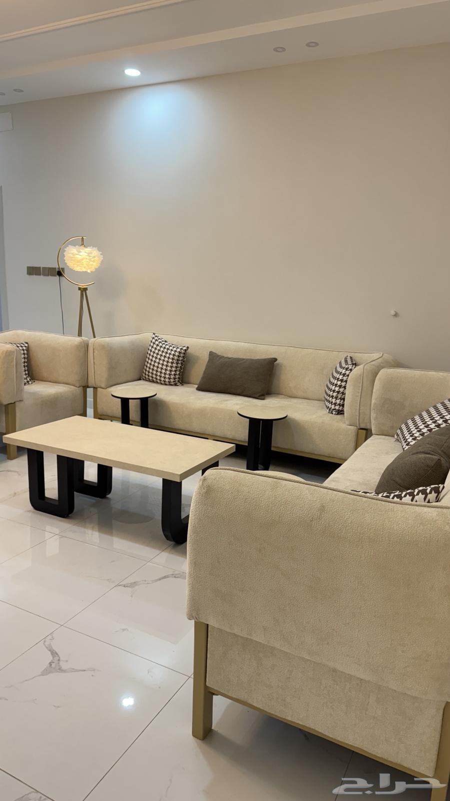 كنب صاله جديد غير مستخدم مع الابجوره والطاولات64374009517187111