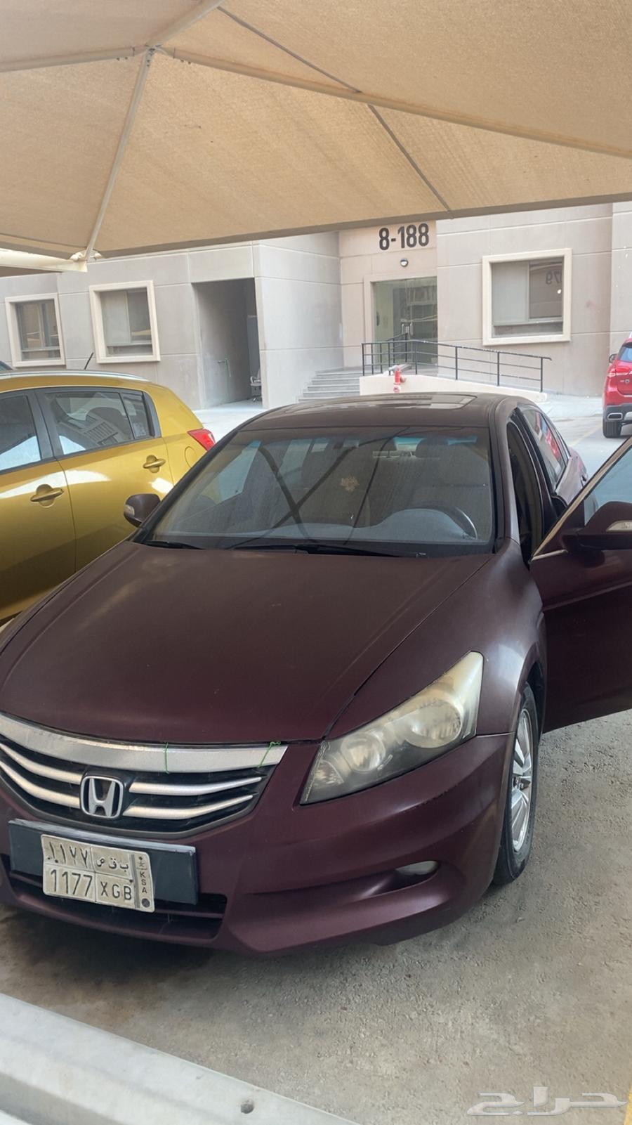 هوندا اكورد 201164516396030337111