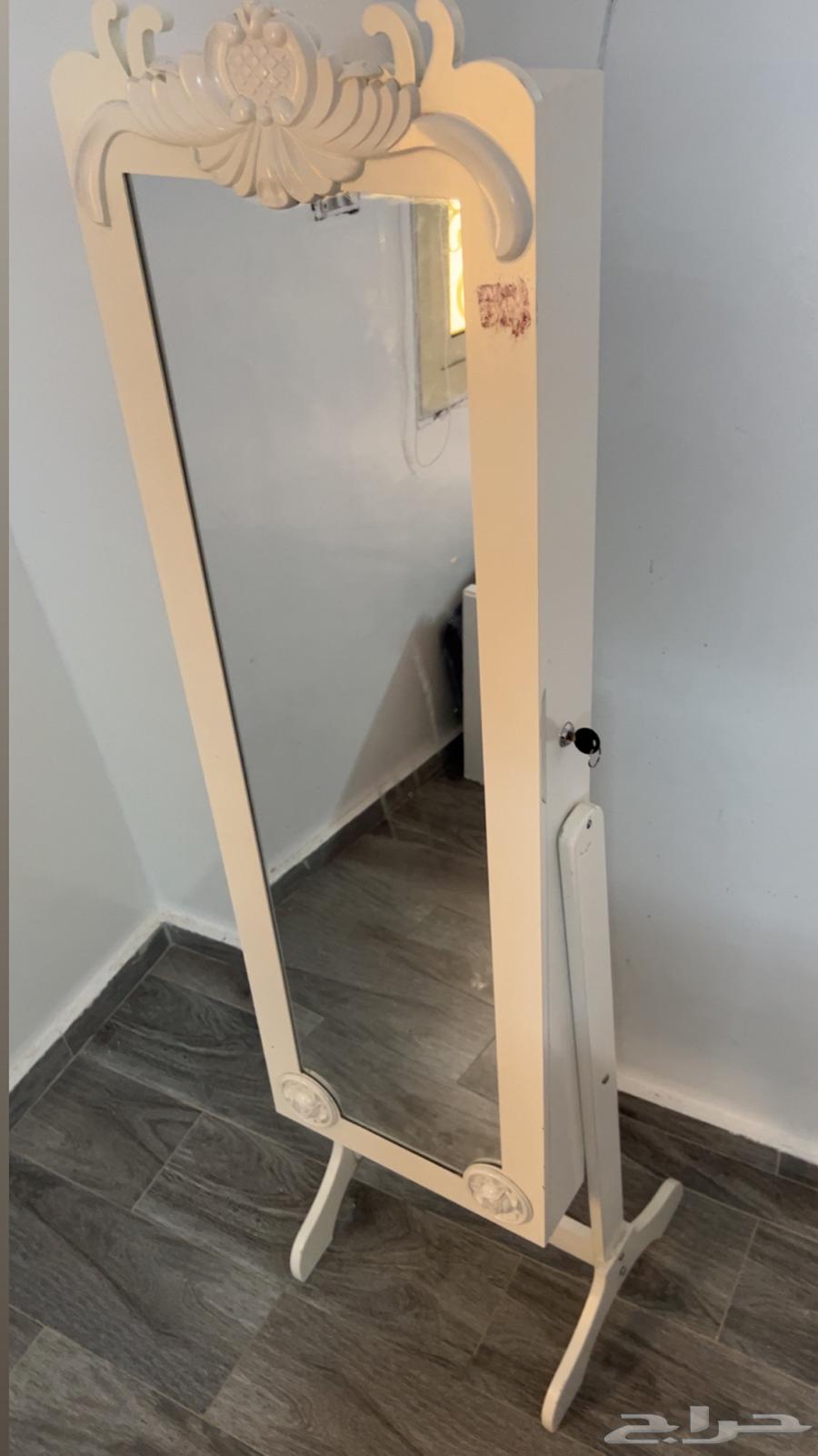 دولاب اكسسوارات مع مرايا للبيع64367508205570111