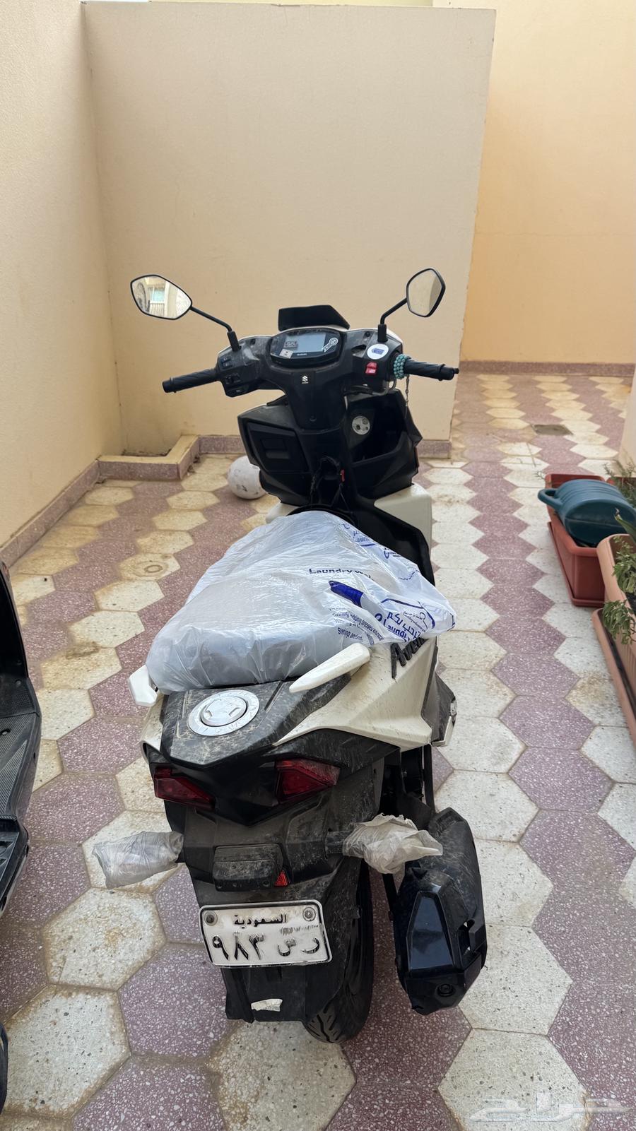 للبيع دباب سوزوكي 2025 ماشي 300064514941440513112