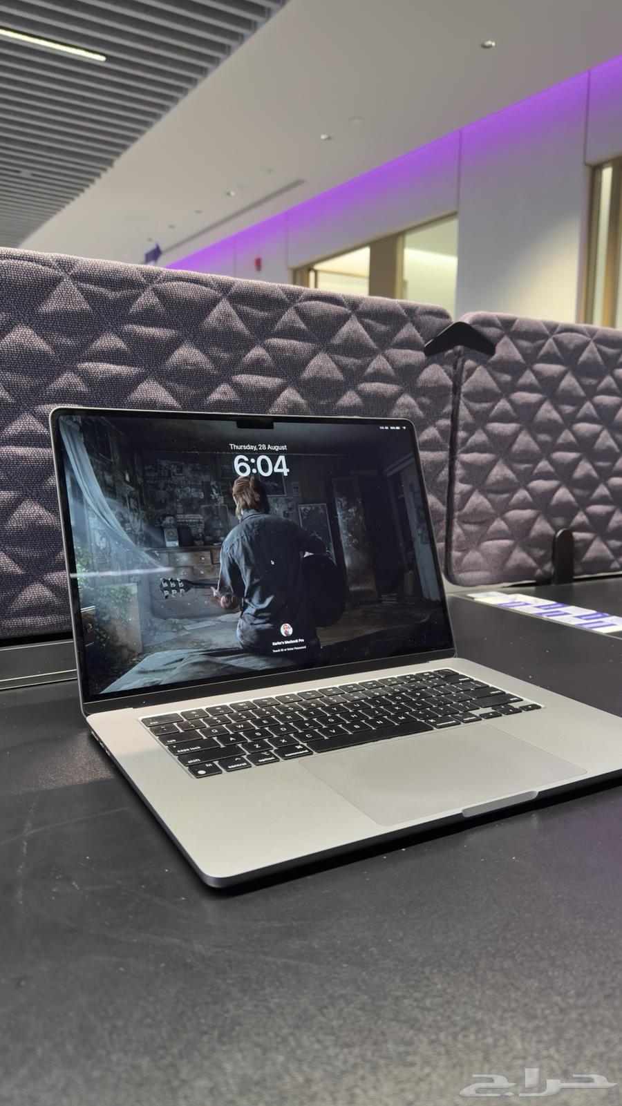 ماكبوك اير M2 15 انش مساحة 265 جيجا  8 جيجا رام64370958109185110