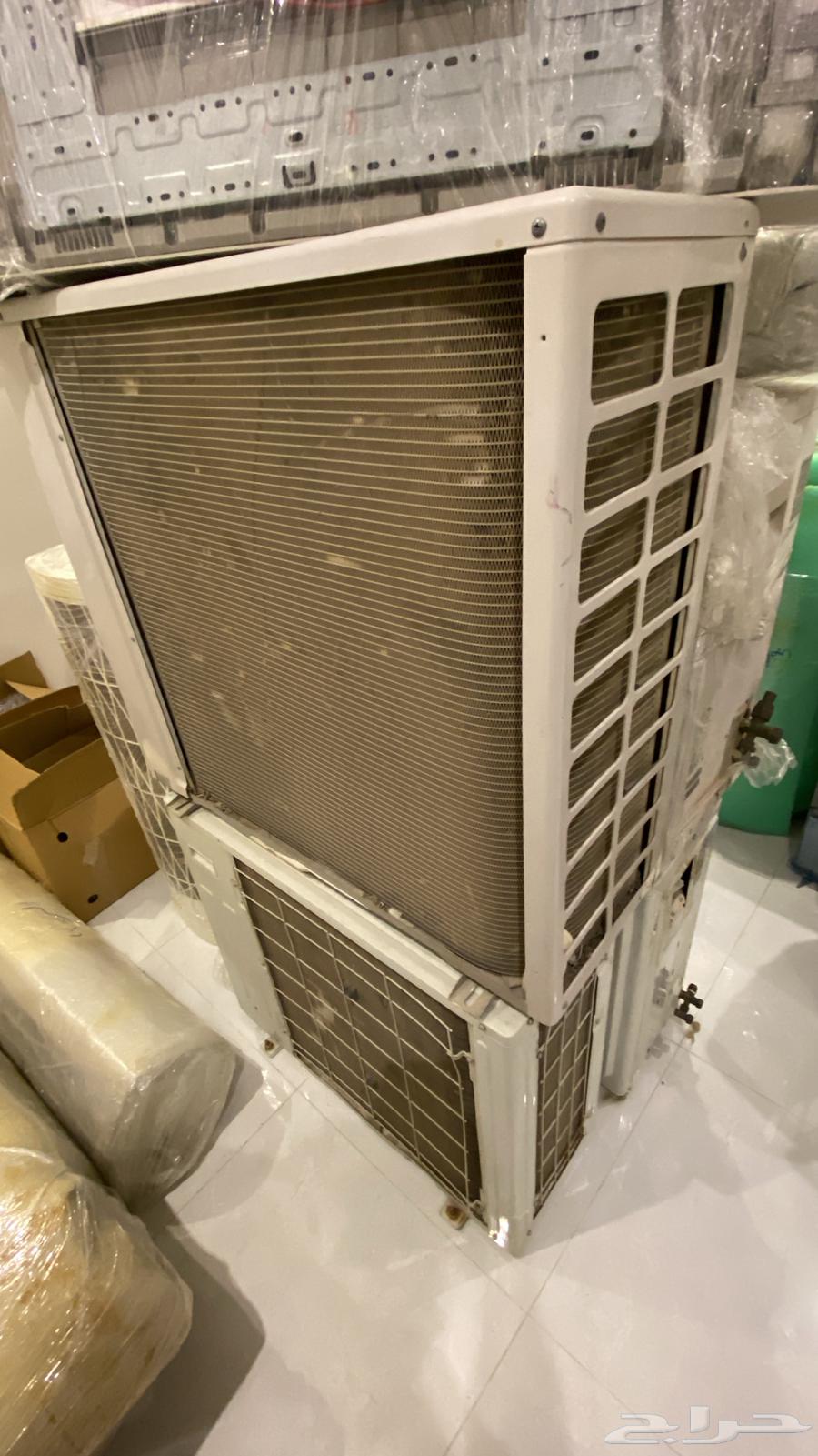 اربع مكيفات مستخدمة للبيع64367347439619114