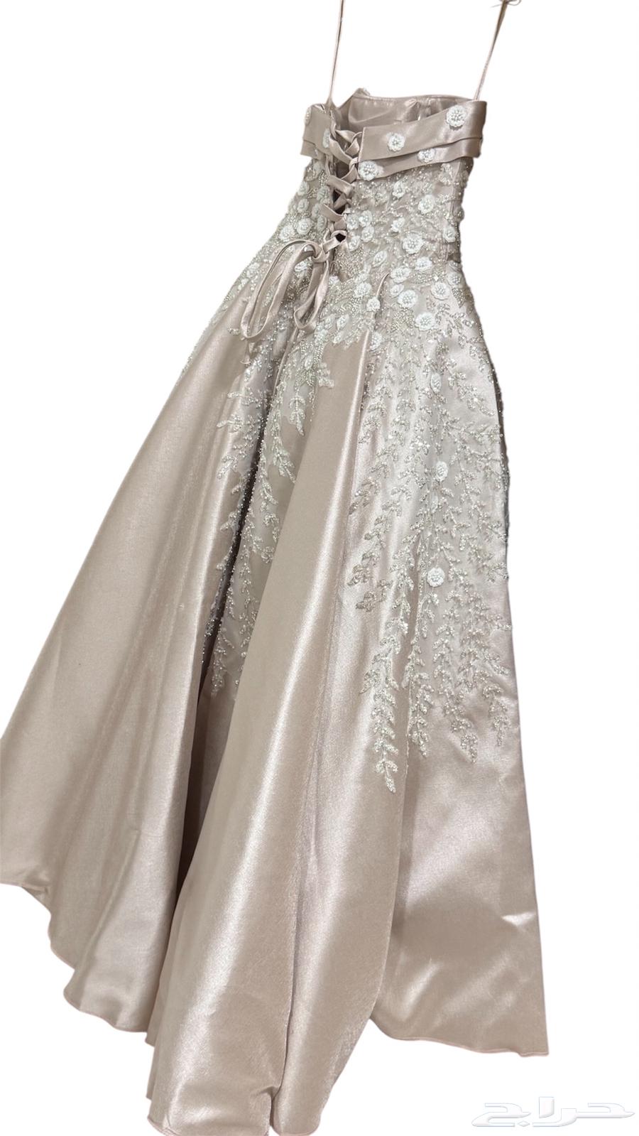 فساتين للبيع64365276695938111