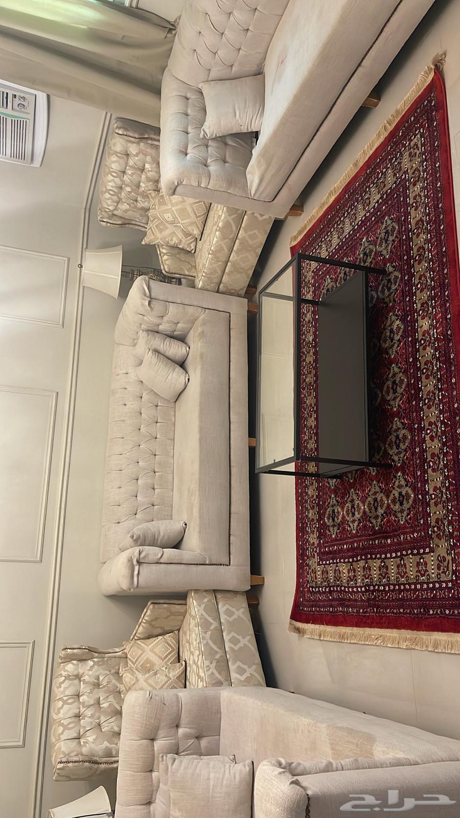 Sofa64369440162818111