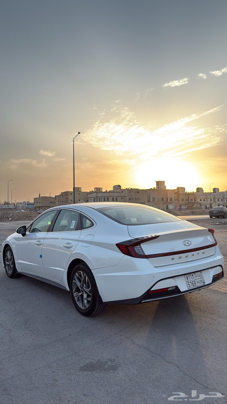 سوناتا 2021 بدي وكاله ماعدا غطا الشنطه ماشي 170 حد البيع 5564511647097345114