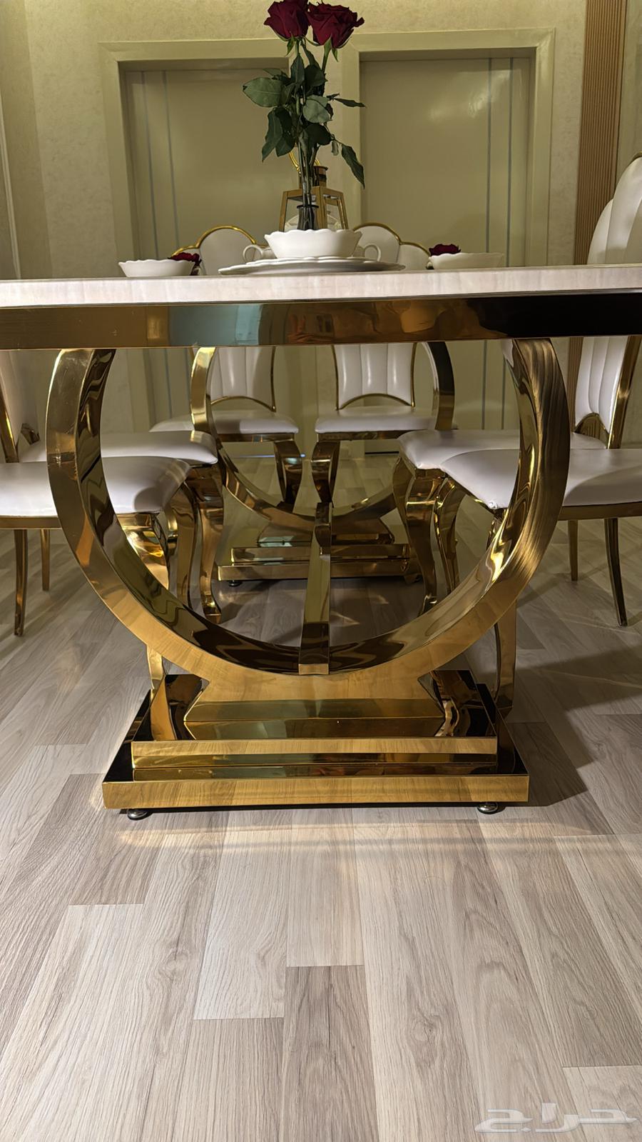 طاولة طعام رخام سكري وذهبي مع 8 كراسي64363189458561112