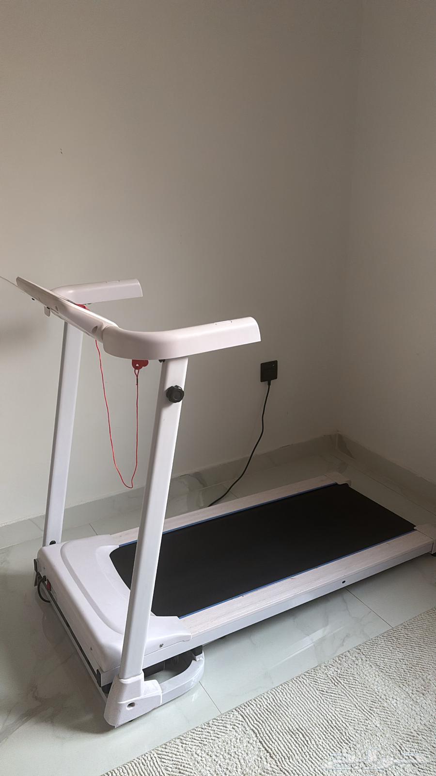 Treadmill64365380723075110