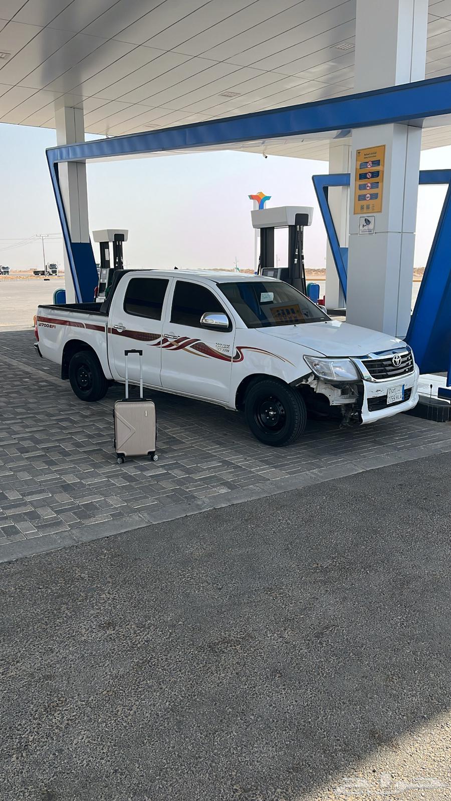 HiLux 201264510873896065111