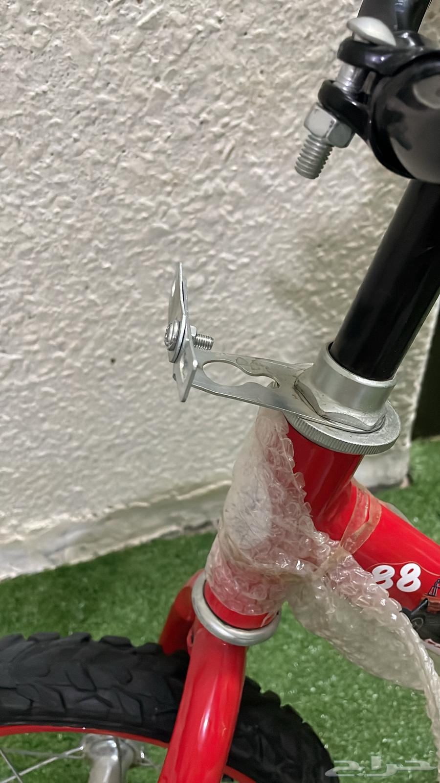 مدينه الملك خالد العسكريه64376170127619112