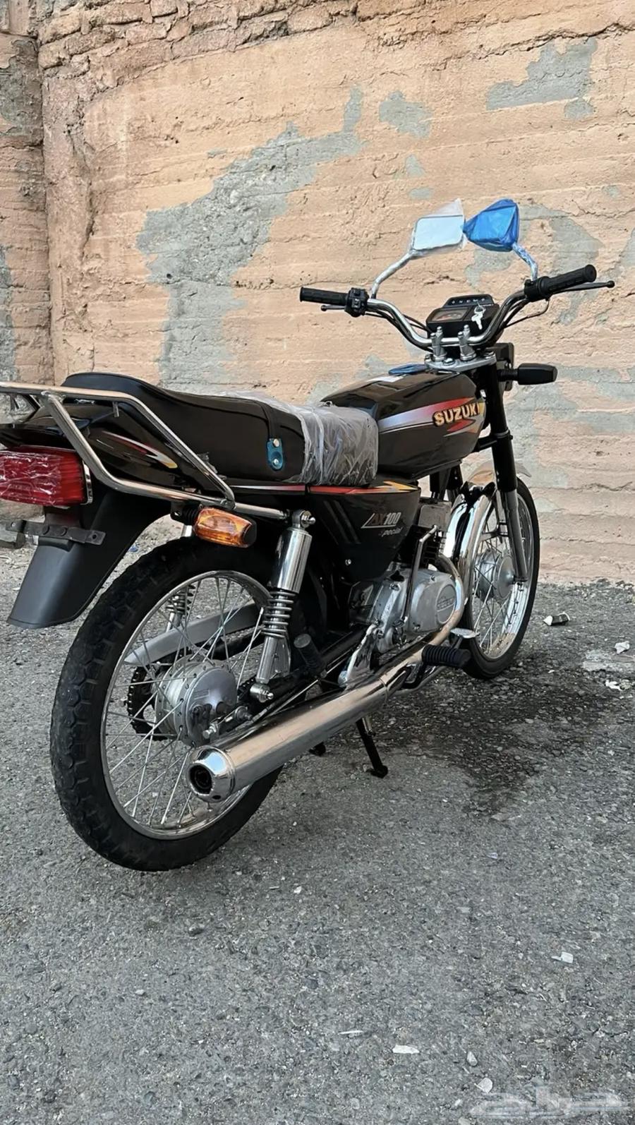 دباب سوزوكي اكس100 اسود نظيف بطاقة جمرك64513769902977112