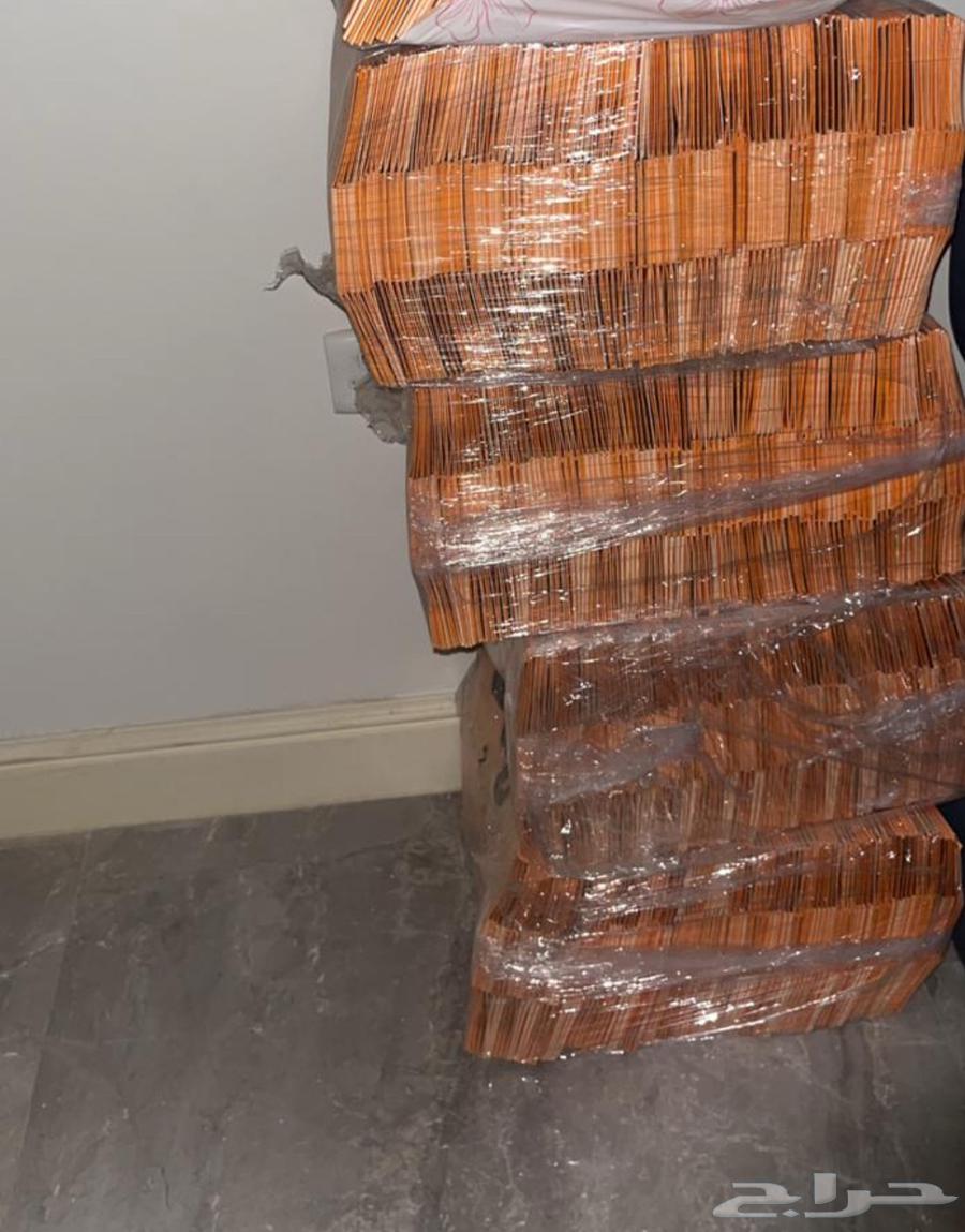 هويه براند عبايات يشمل الاكياس ستكر تغليف  بزنس كارد وكارد64374861606146112