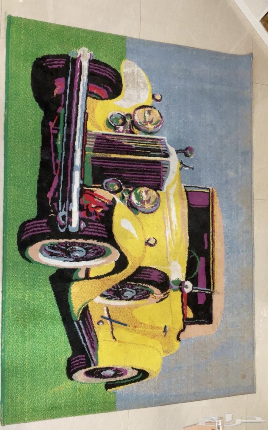 Children's table and carpet64223153207427111