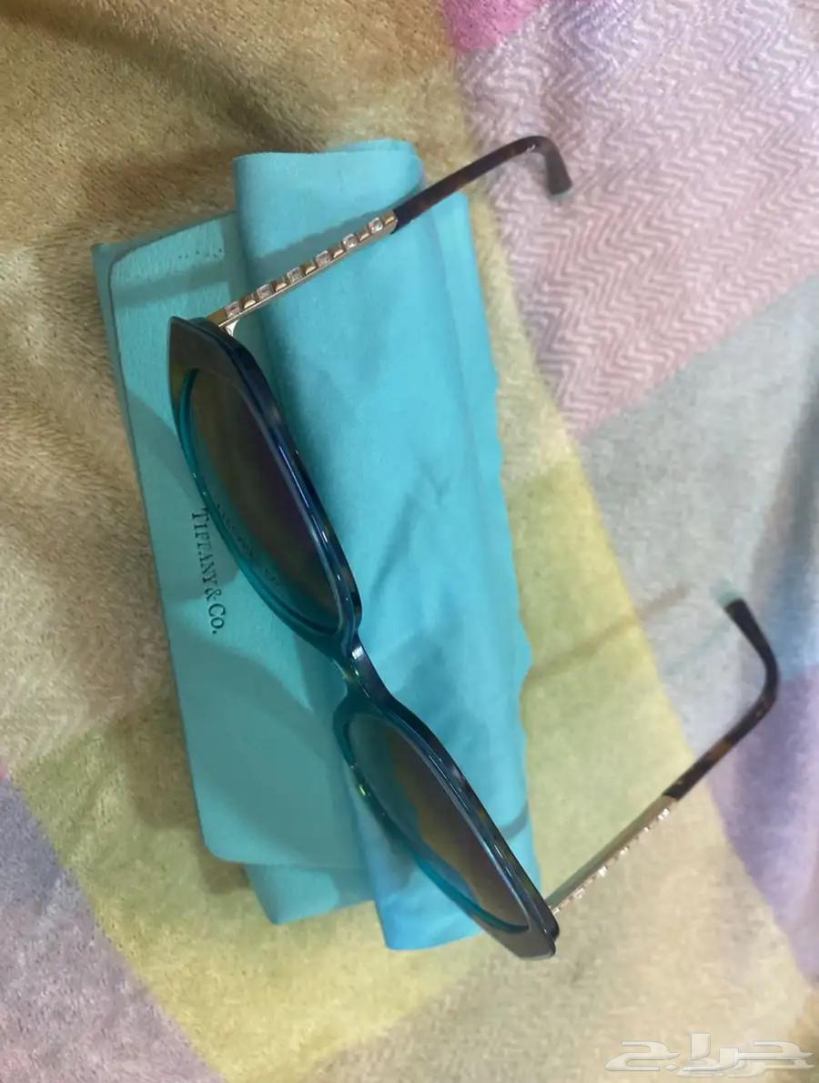 نظارات شمسيه ماركه في حاله ممتازه اخت الجديده64376318807938112