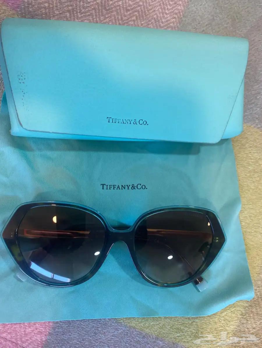 نظارات شمسيه ماركه في حاله ممتازه اخت الجديده64376318807938110