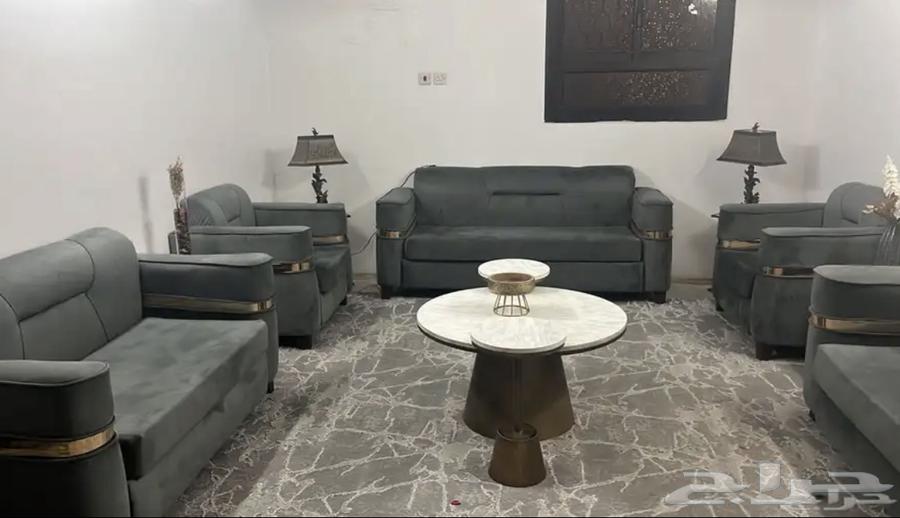 كنب لونلون رصاصي واخضر مستعمل بسيط64374934802945110