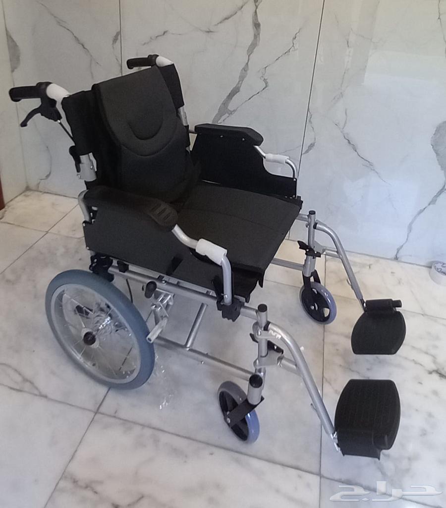 كراسي متحركة (بلاستيك و ألمنيوم)64370511343361112