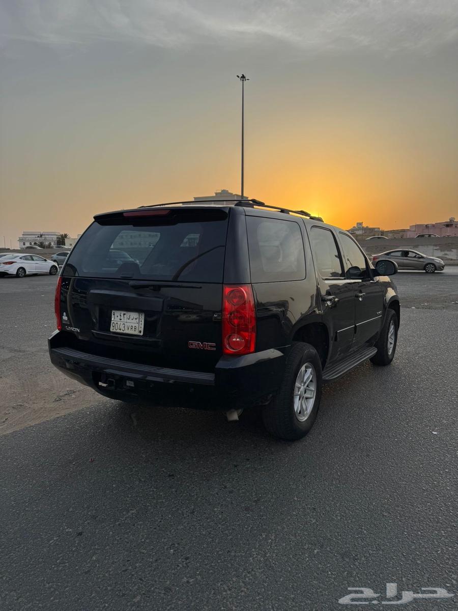 2010 GMC Yukon Double64516510755457114