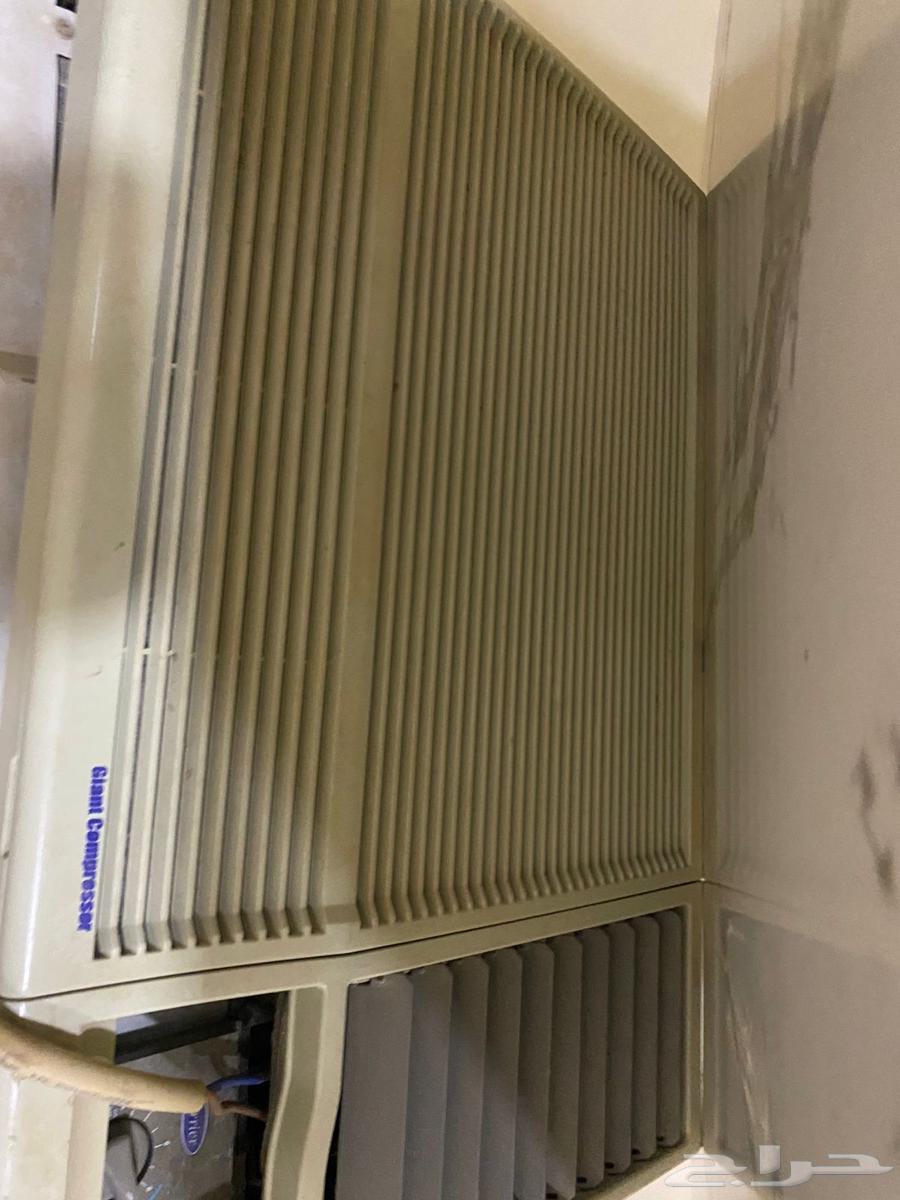 3 مكيفات شباك للبيع بالرس64371074528129110