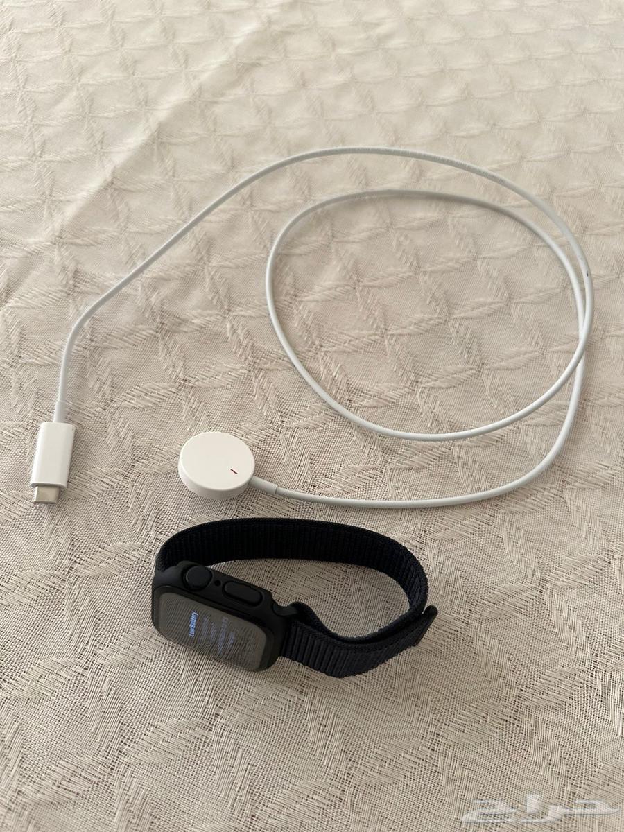 ساعه ابل64370352064259110