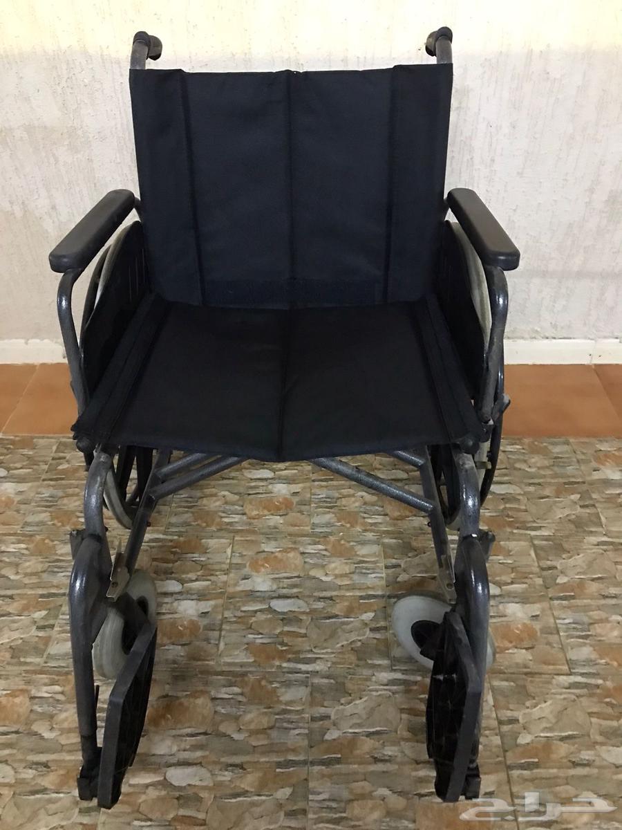 كرسي متحرك للبيع64370683946369110