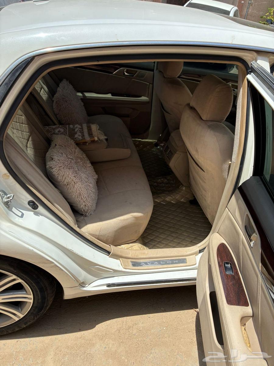 Avalon 2008 Limited with new tires and battery, one owner64515584239363114