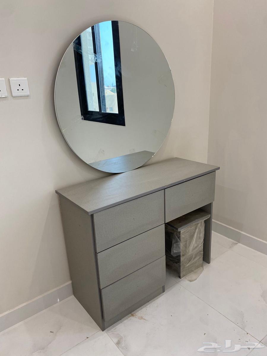 brand new dressing table are available in multiple colors.64372741121411113