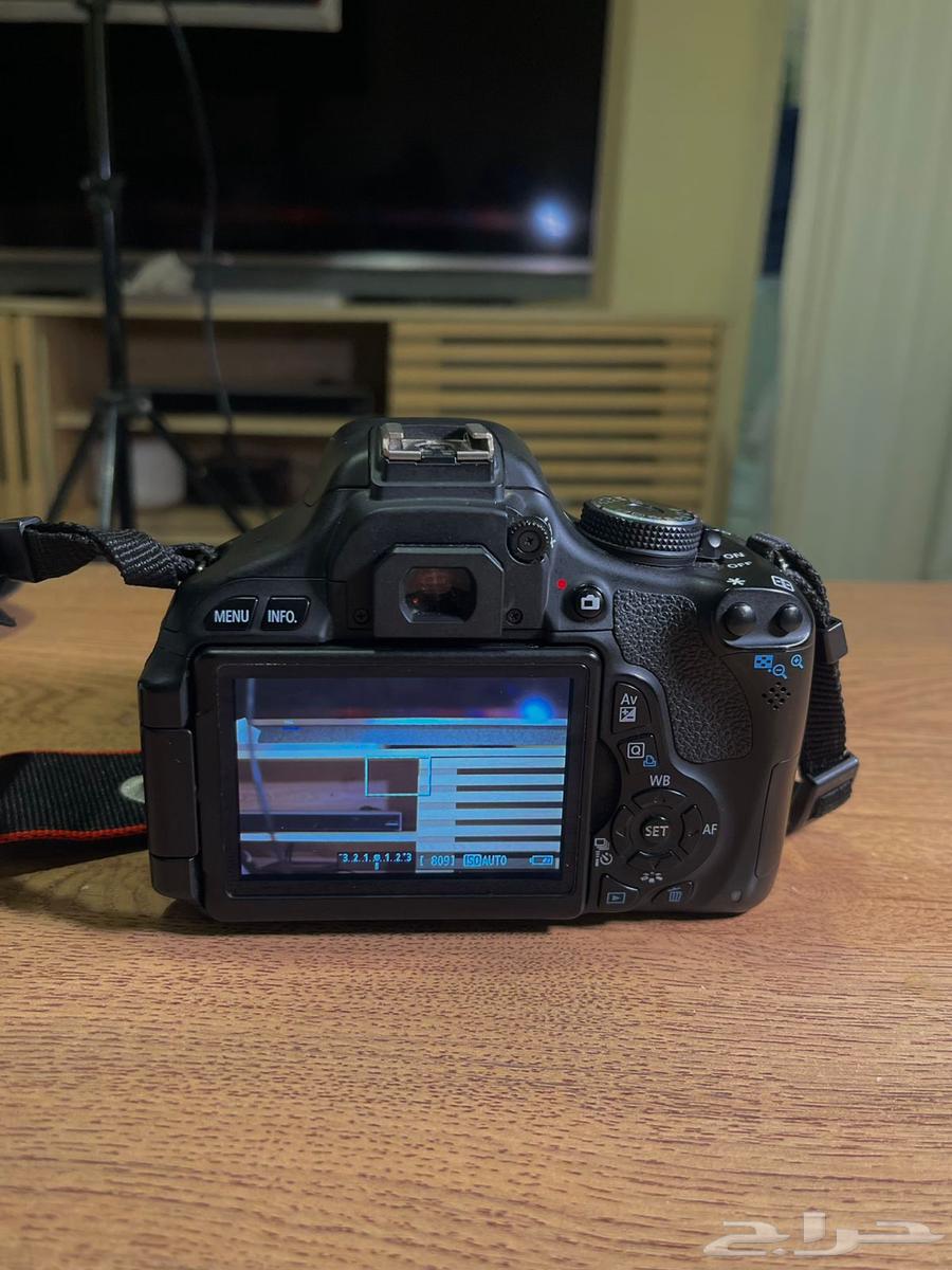 كاميرا كانون واضاءة64376660096258113