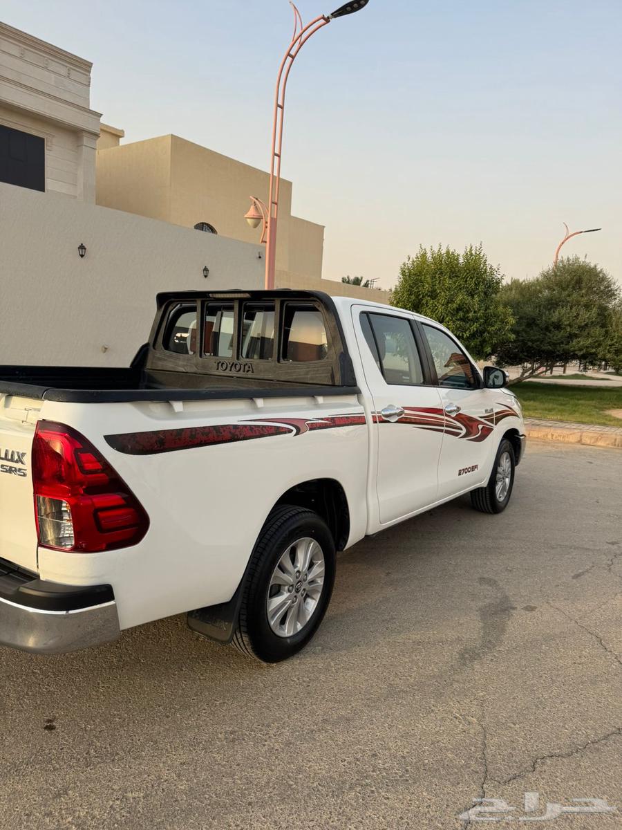 2016 Full Option Hilux GLX, 69,000 km, Second Owner, Asking Price 7064510873903105112