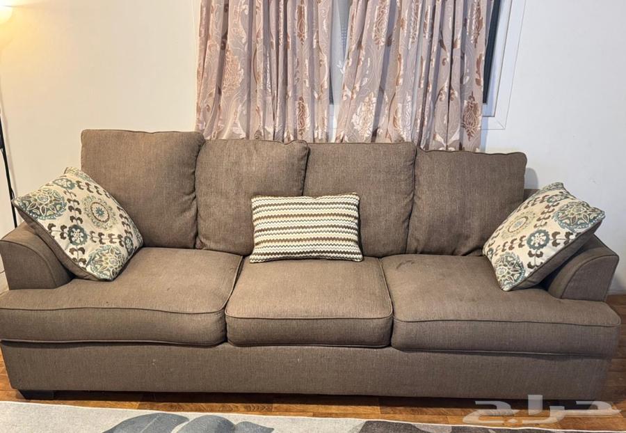 كنب اشلي64374612834689110