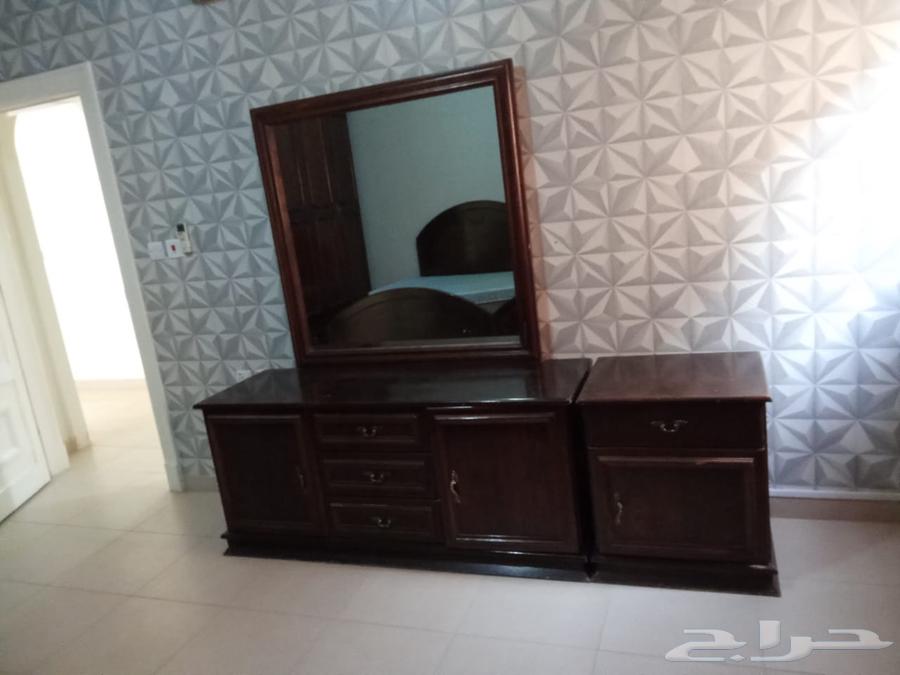 غراف نوم مستعملة نظيف64367581328131114