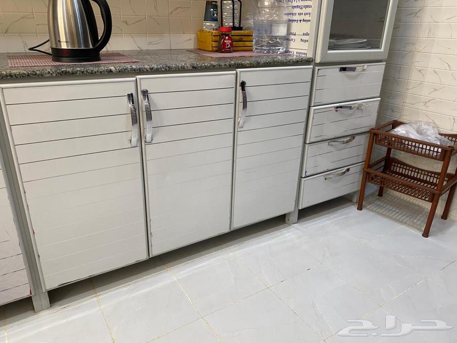 عفش بيت كامل للبيع شبه جديد64373223889409113