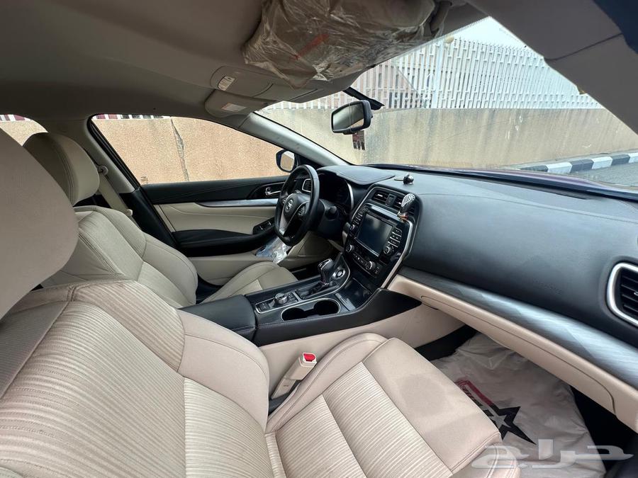 2017 Maxima for urgent sale64515947540737114