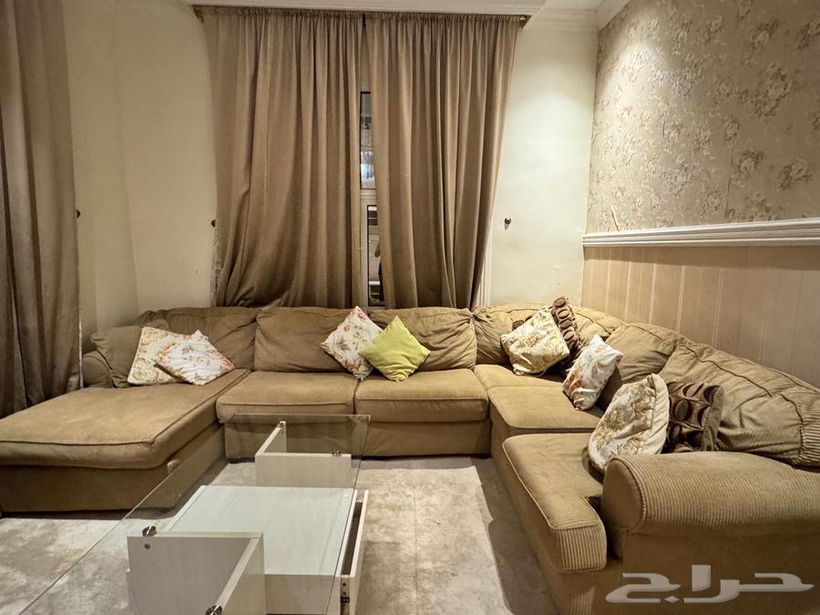 مجلس للبيع ( كنب اشلي ) طاولة ( sity W )64370264864385110