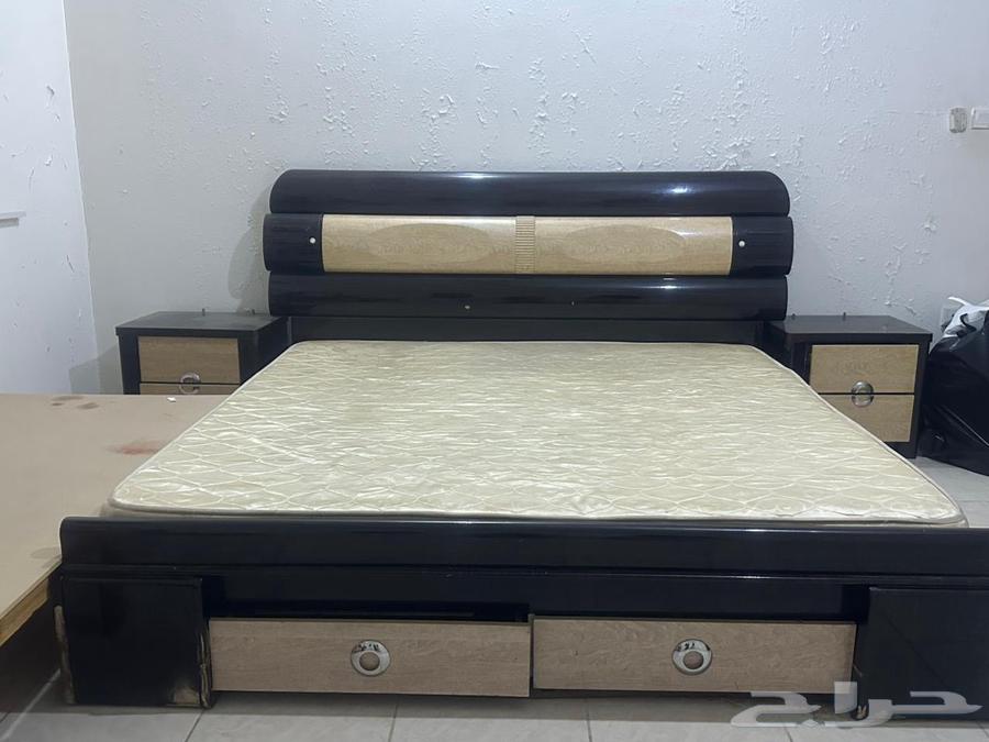 Almost New Used Furniture Six Air Conditioners Three Split and Three Window64370013576194112