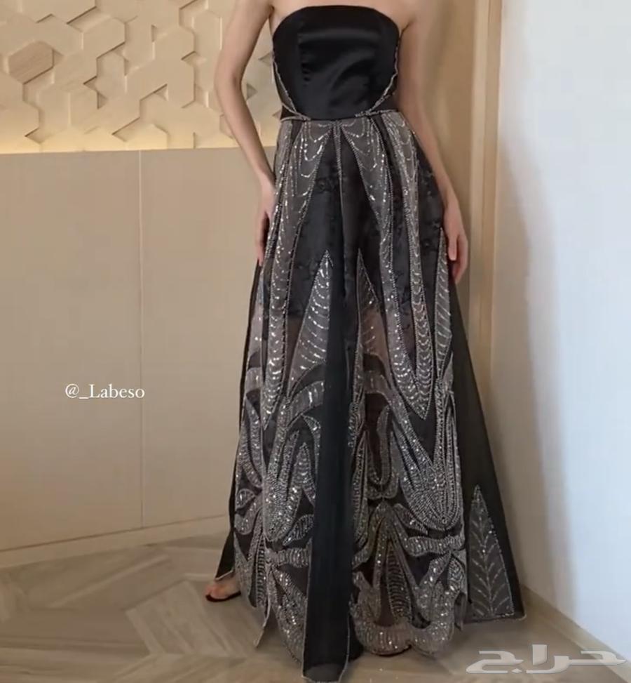 فستان من المصممة بلقيس xs64369747555458111