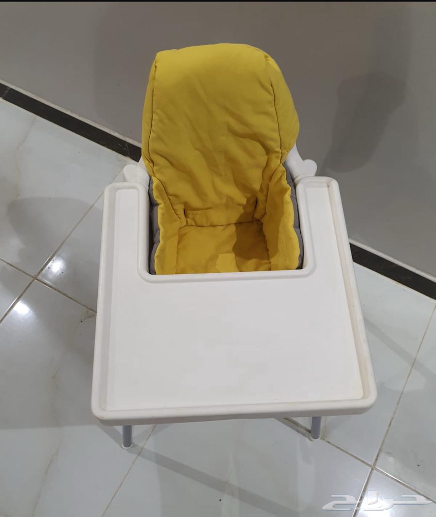 كرسى أطفال ايكيا للبيع ومعاه تلبيسه64367406204546110