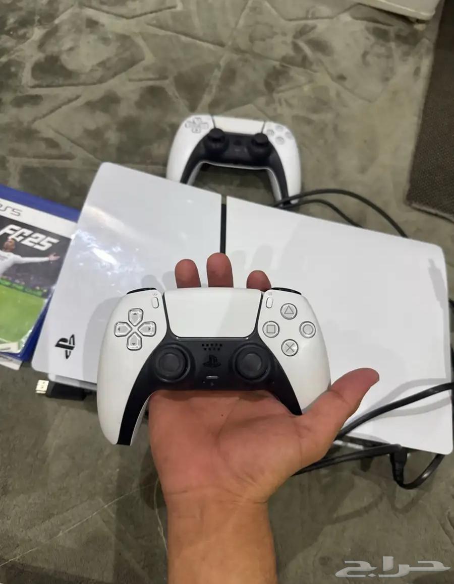 سوني فايف نضيف استخدتم شهرين بس ليجي الى الصامل ومعاه يدين64375528110851114