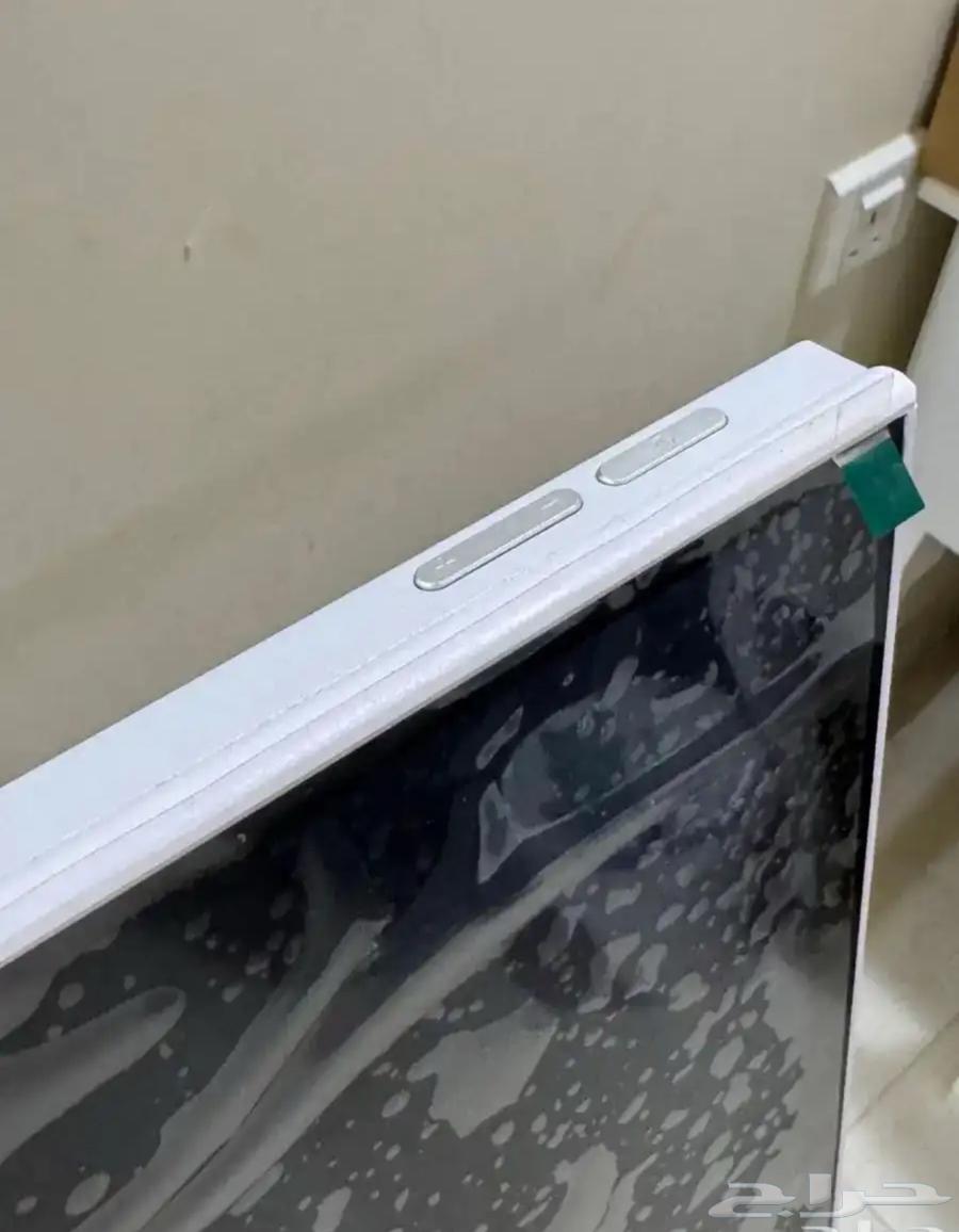 Semi-new portable Android screen64364580020738112