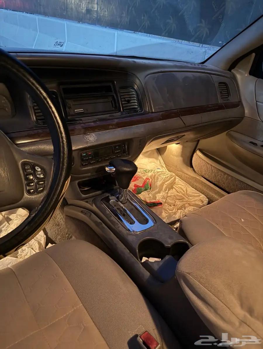 فورد كراون فكترويا 2002 سبورت قير ارضي64516353724034112