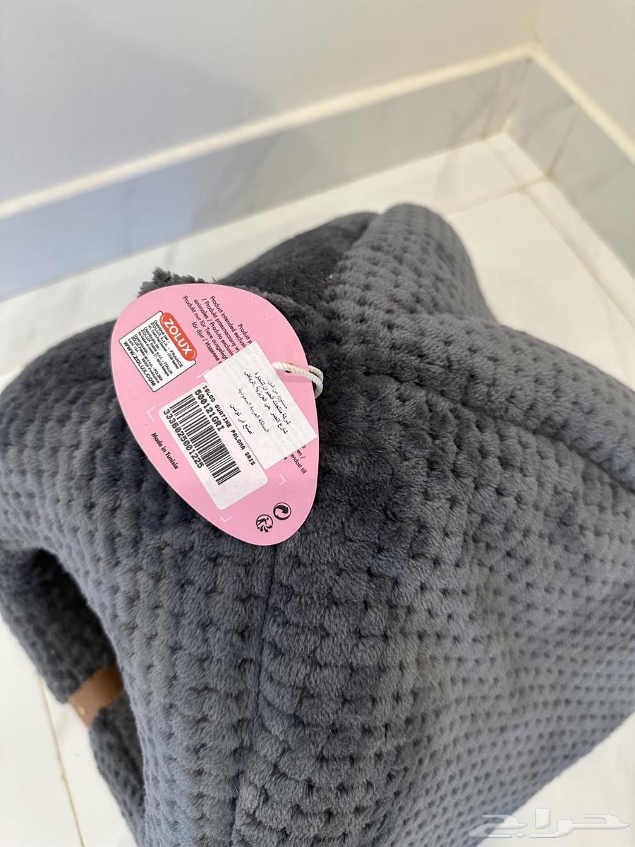 بيت للقطط جديد 30 ريال فقط64367610576003114