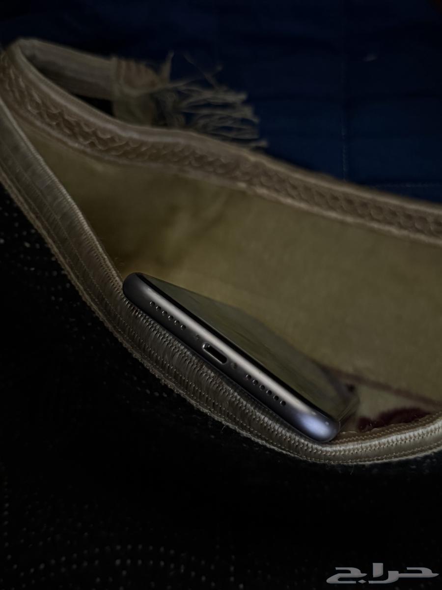 ايفون1164365469449730114