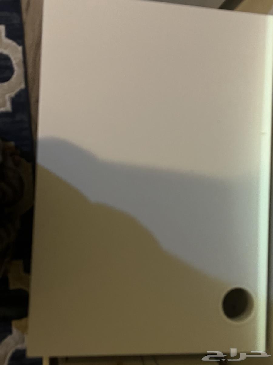 مكتب من ايكيا شبه جديد64370098095873110