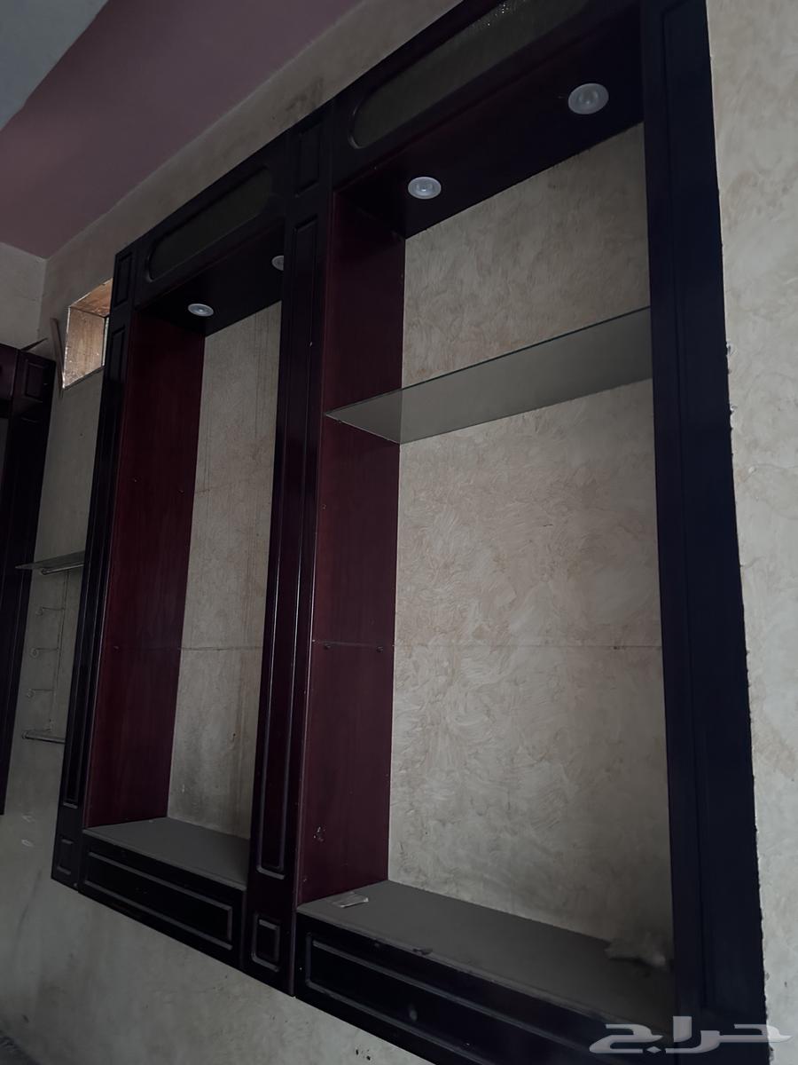 إعلان بيع (خشب   مكيفات   أبواب كراج)64363442939779110