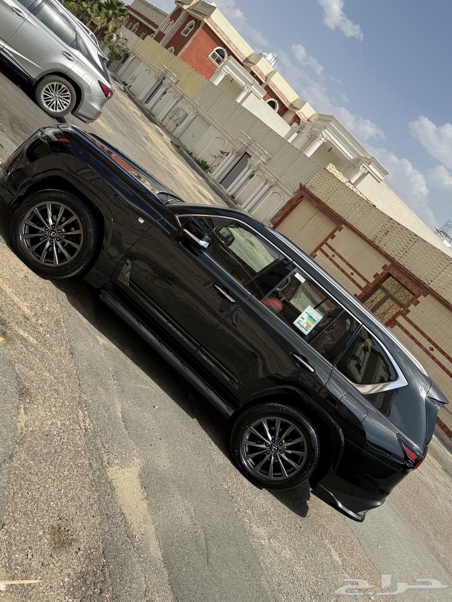 حيب لكزس اف سبورت اسود64512804442755110